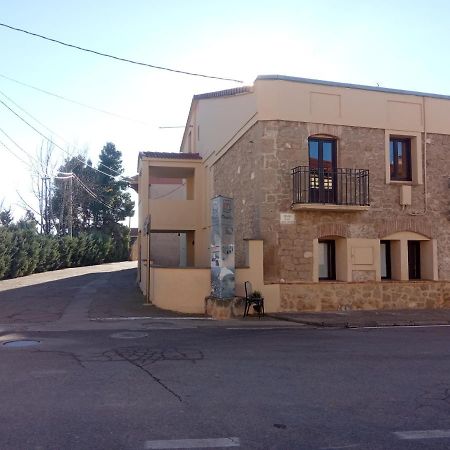 The Almond Tree Apartamento Torre del Compte Exterior foto