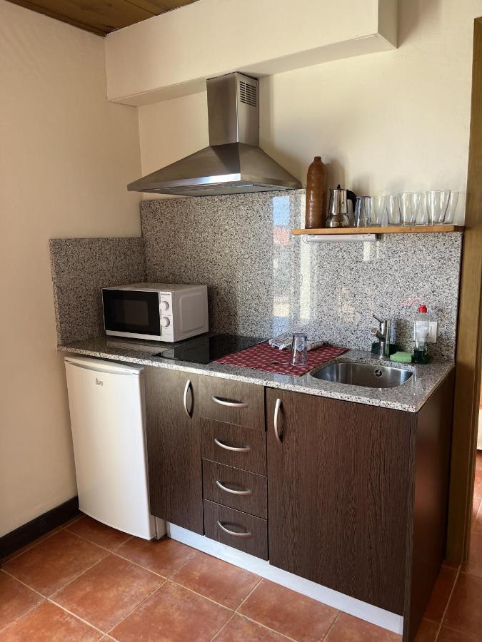 The Almond Tree Apartamento Torre del Compte Exterior foto