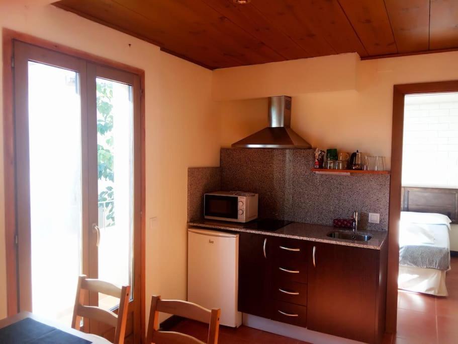 The Almond Tree Apartamento Torre del Compte Exterior foto